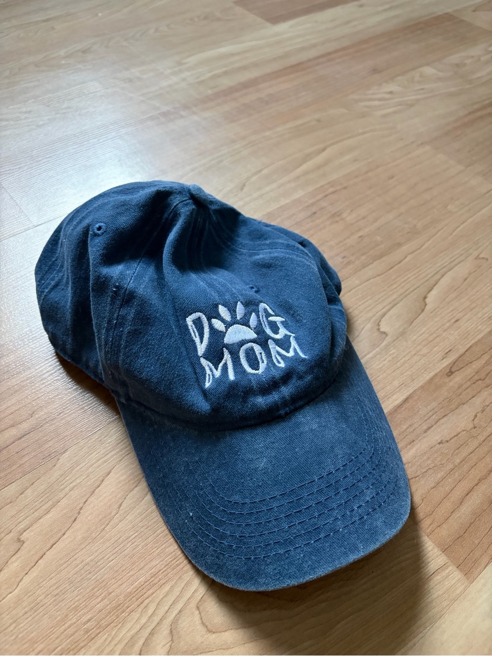 Dog Mom Embroidered Baseball Cap - Navy